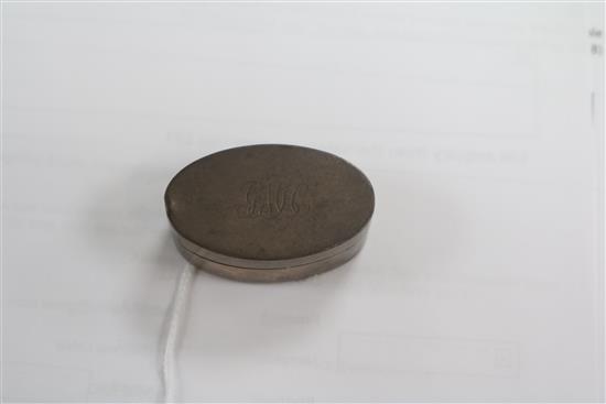 A George III silver oval nutmeg grater by Thomas Wilmore, Birmingham, 1797, 46mm.